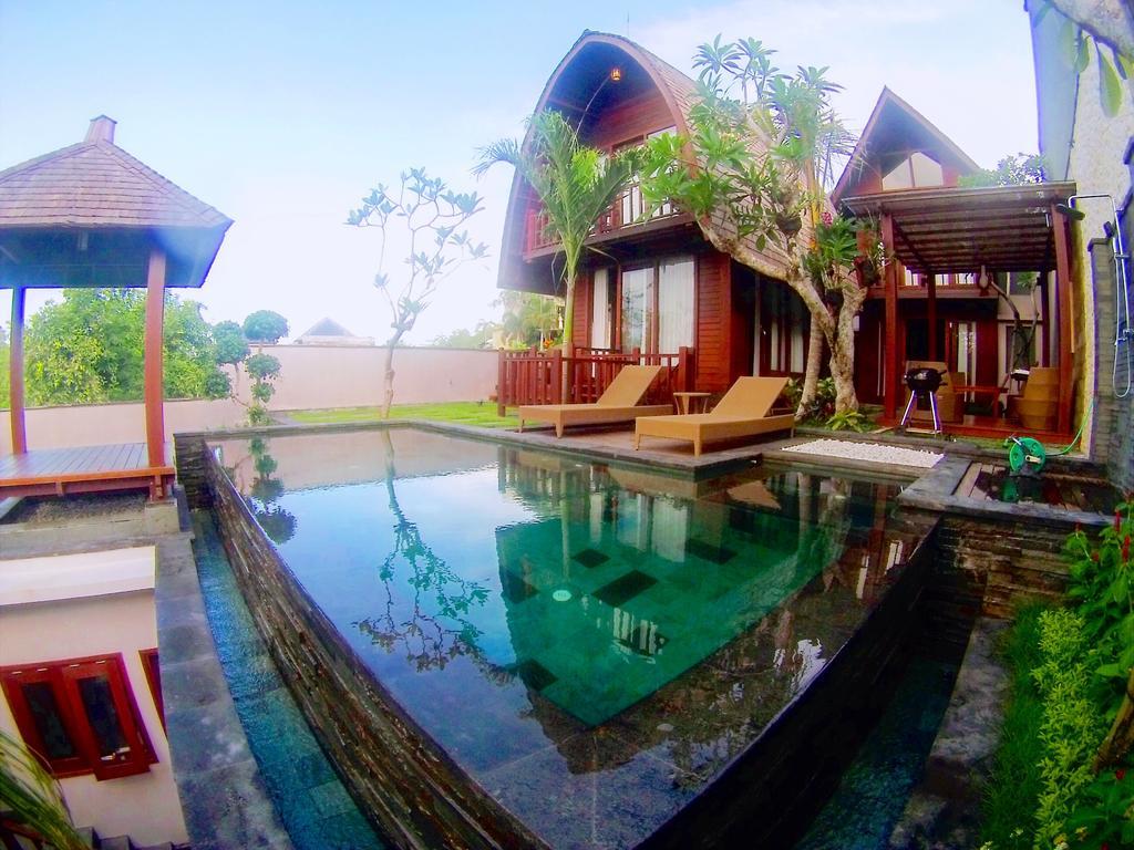 Raja Woods Villa จิมบาราน ภายนอก รูปภาพ
